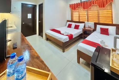 Reddoorz @ Sta Cruz Naga City Hôtels à : Naga