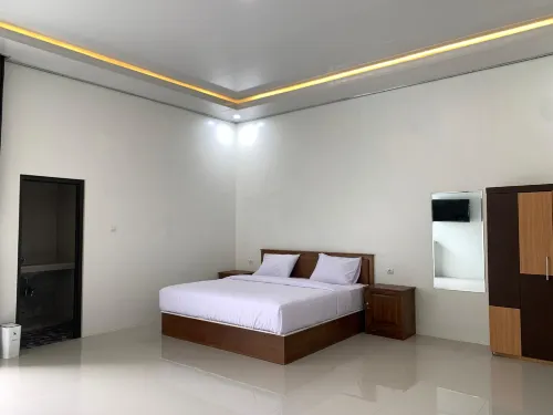 Grand Wijaya Hotel and Villa Sarangan Hotels in Plaosan