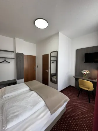 Hotel Lumen am Hauptbahnhof