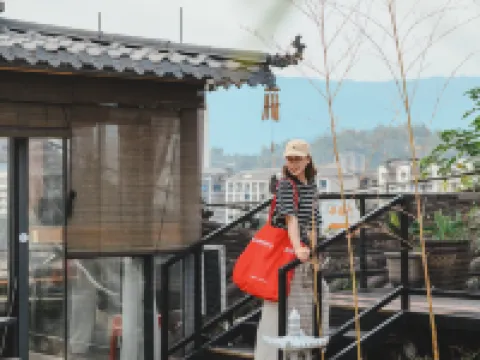 Lang Qiao Yinxiang Yucheng Hotel Hotels near Yazhou Lounge Bridge