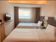 X青年公寓（世紀金源購物中心長春橋地鐵站店）