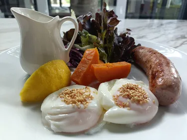 รูปภาพของชมบัว แม่วาง