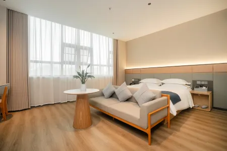 Yishang Hotel (Chibi Yongbangcheng Branch) Отели рядом со станцией Chibi North Railway Station