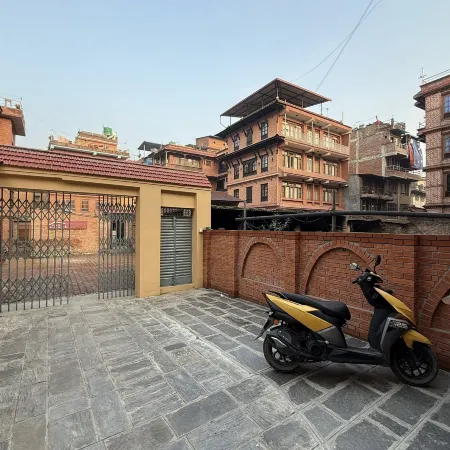 Nagpukhu Guest House