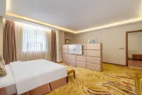 Songpan Minshan Licheng Hotel Hotels near Huanglong Scenic Area Xishen Cave Viewing Platform