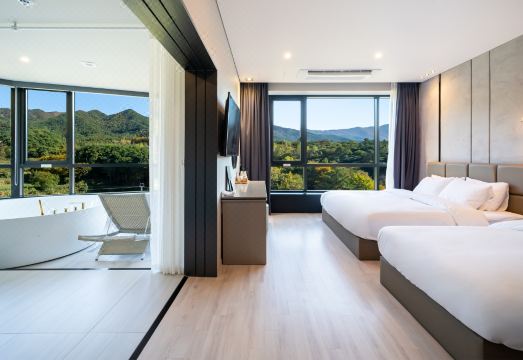 지리산 숙소 내부 모습