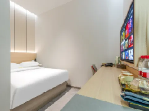 โรงแรมมูนสตาร์ โรงแรมในหนิงจิน