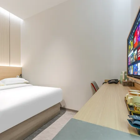 Moonstar Hotel Hotels in Ningjin