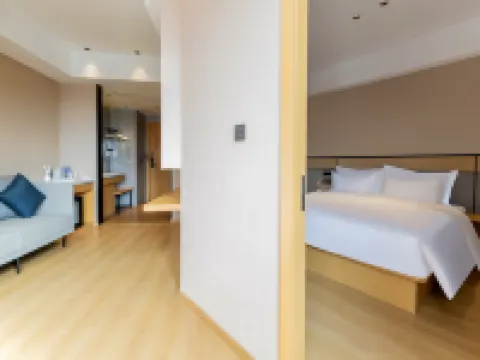 Yanting Jiaji Hotel (Fuhong Shuijing Licheng) Hotels in Yanting