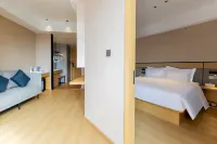 Yanting Jiaji Hotel (Fuhong Shuijing Licheng)