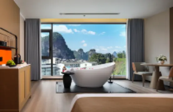 雲·瀑韻山色酒店（陽朔西街店）