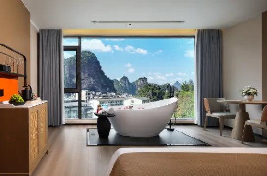 โรงแรมหยุนผู่หยุนซานเซ่อ