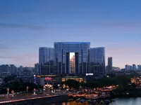 Atour Hotel Anshun Ancient City Hongshan Lake Hotéis próximos ao Aeroporto de Anshun Huangguoshu