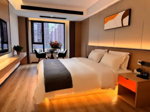 Menghai Lanbowan Hotel