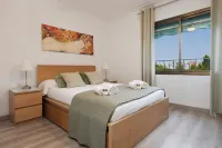 Apartment Metropolitan