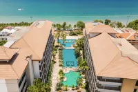 Welcome World Beachfront Resort Pattaya - Family Friendly Hôtels à proximité de : Hat Dongtan