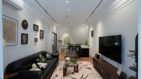 Shanye Luming Homestay (Tangshan Railway Station)