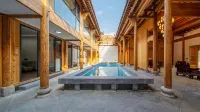 Hongtaokai Homestay (Taohua Tan Scenic Area)