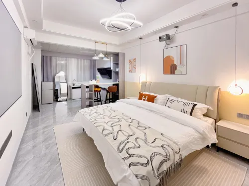 Yumo Homestay (Wulingguangchang Wanbao International Branch)