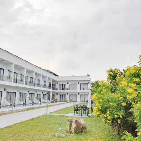 O Mary River Resort Отели рядом с достопримечательностью «Отрес-Бич»