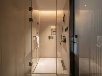 Madison Hotel (Harbin Pedestrian Zhongyang Street Railway Station)