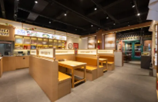 四季•庭院｜COURTYARD•ARTWORK中古酒店（延吉延邊大學網紅牆店）