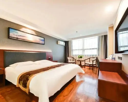 Holiday Inn Tuwo (Traditional Chinese Medicine Hospital at Leping Baida Plaza) Hotels in Leping