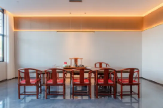Shaoguan Xinfeng Elegant Hotel