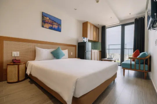 The Shine Hotel Da Nang マーブル マウンテン ダナン周辺のホテル