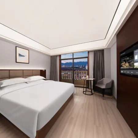 Boyi Mengqin Hotel