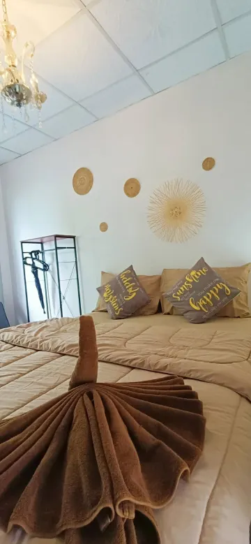 ห้องมาตรฐานเตียงใหญ่ ห้องแอร์