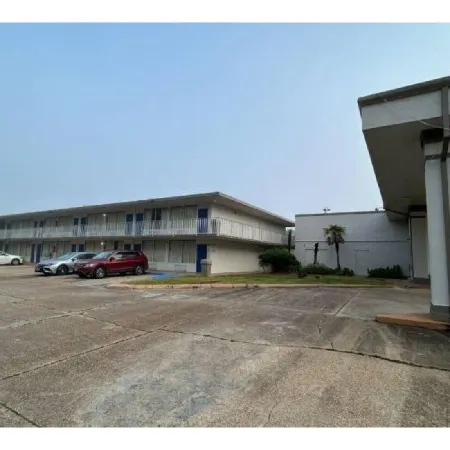 Studio 6 Hammond, LA I12 I55