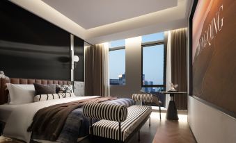 ANANDA HOTEL (Chongqing Jiefangbei Pedestrian Street)