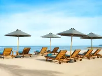 Hilton Garden Inn Bali Nusa Dua Hotels near Turtle Island