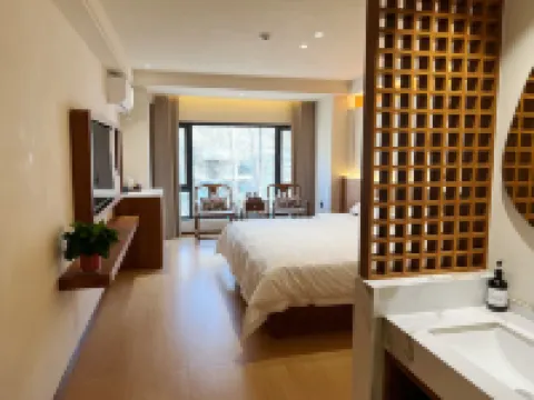 Qingfeng Viewing Mist Hotel