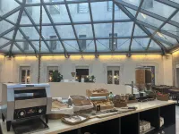 Oriente Atiram - breakfast