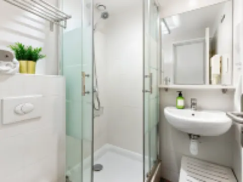 HOTEL PARISIEN Hotels in Menton