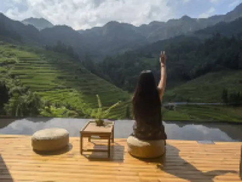 Jiabang Yunshang Terrace View Hotel