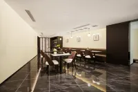 Yilong Anyun Hotel (Guangzhou Yongqing Fang Chen Clan Academy Subway Station Branch