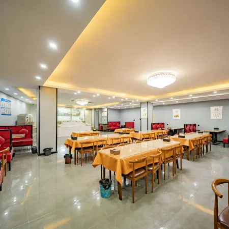 Korla Yudu Bingfeng Hotel