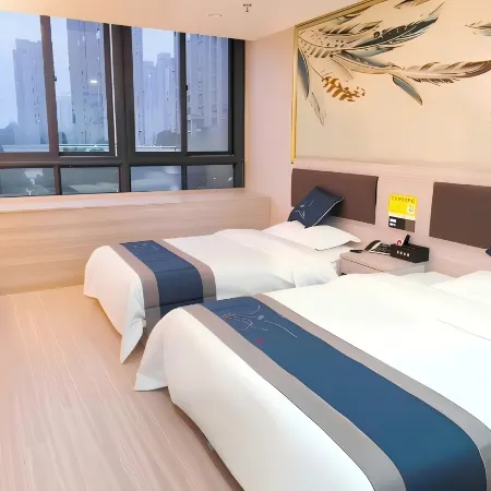 Yuecheng Hotel (Ma'anshan East Railway Station, Huashan District)