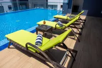 Mira Heights Suite & Conferencing