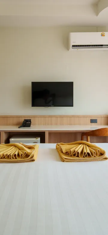 ห้องซูพีเรียร์ เตียงใหญ่ 1 เตียง