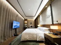 Longgang Landison Hotel