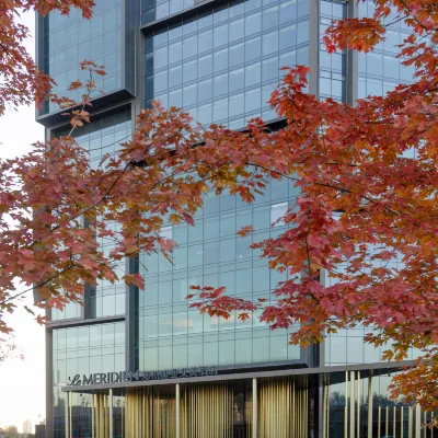 鄭州建業艾美飯店 紫荊山公園附近的飯店