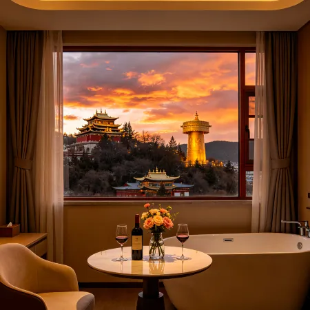 HOMESTY WABISABI Oxygen-rich Scenic Stay (Dukezong Ancient Town Giant Buddha Temple Branch)