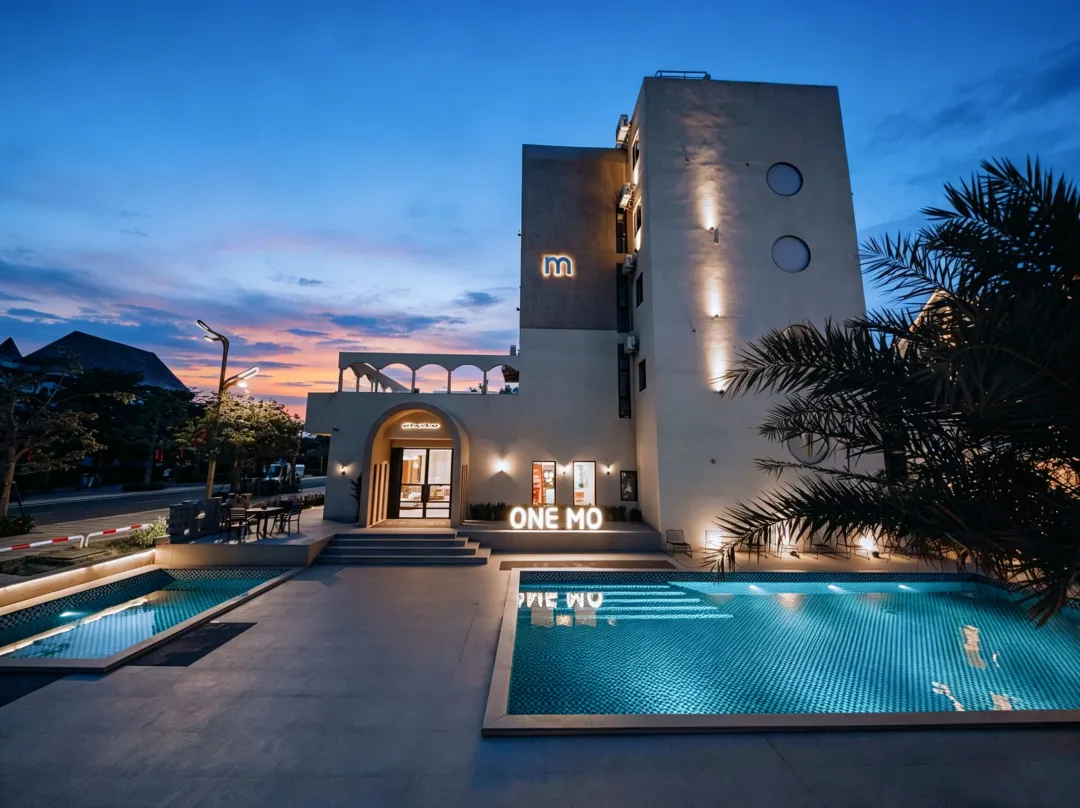 Beihai One Mo Hotel - Beihai