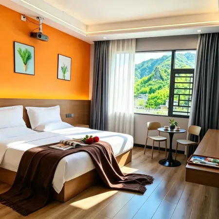 Shi Bingsheng Shadow Hotel