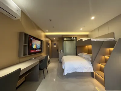 Beijing Yuequan Holiday Hotel (Qinghe Xiaoyingqiao Subway Station) Hotels in Shangdi Industrial Park/Xisanqi