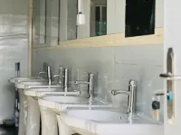 Okano Campsite (Pulandian) Hotels in Purang